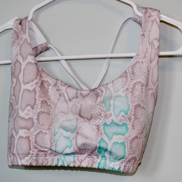 Onzie Opal Viper (blue ) crew neck yoga sports bra - Picture 1 of 3